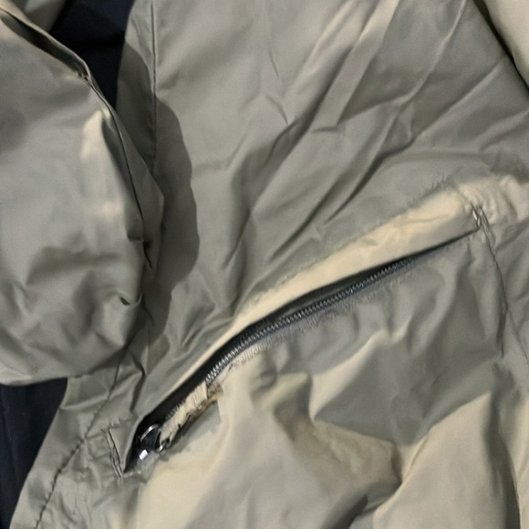 Columbia Men’s Small Olive Green Fully Lined Jacket - Spring/Fall - Like new - Picture 5 of 8